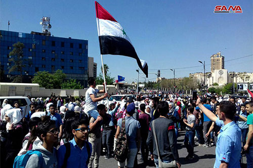 Gran concentración siria en Damasco Gran concentración siria en la emblemática plaza Omeya en Damasco
